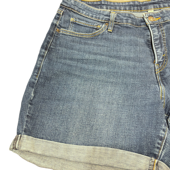 Levi's Denim Stretch Mid Length Shorts Women's Size 18W - Picture 6 of 9